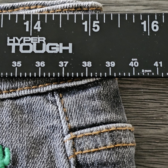 Judy Blue Shorts Grey Denim Size Large Cactus Embroidered‎ High Rise NWT Stretch - Picture 13 of 16